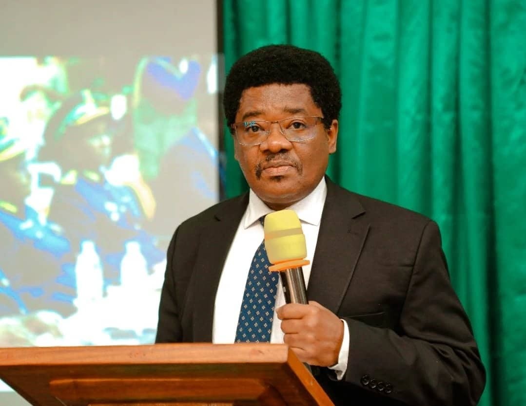 <p>Naibu Katibu Mkuu Wizara ya Mambo ya Ndani ya Nchi Dkt. Maduhu kazi leo tarehe 01 Septemba 2025 amefungua, Kikao kazi cha Kamishna Jenerali wa Uhamiaji na Viongozi Waandamizi wa Idara ya Uhamiaji Tanzania.</p>